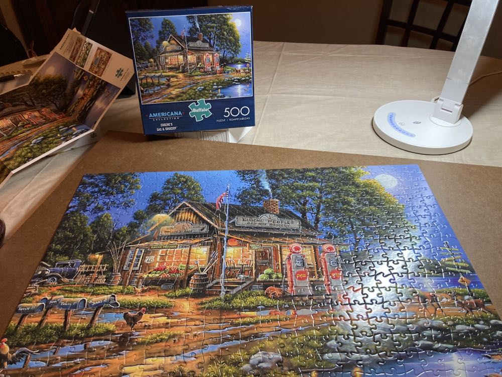 Eugene’s Gas & Grocery - Buffalo puzzle collectible [Barcode 079346937103] - Main Image 2