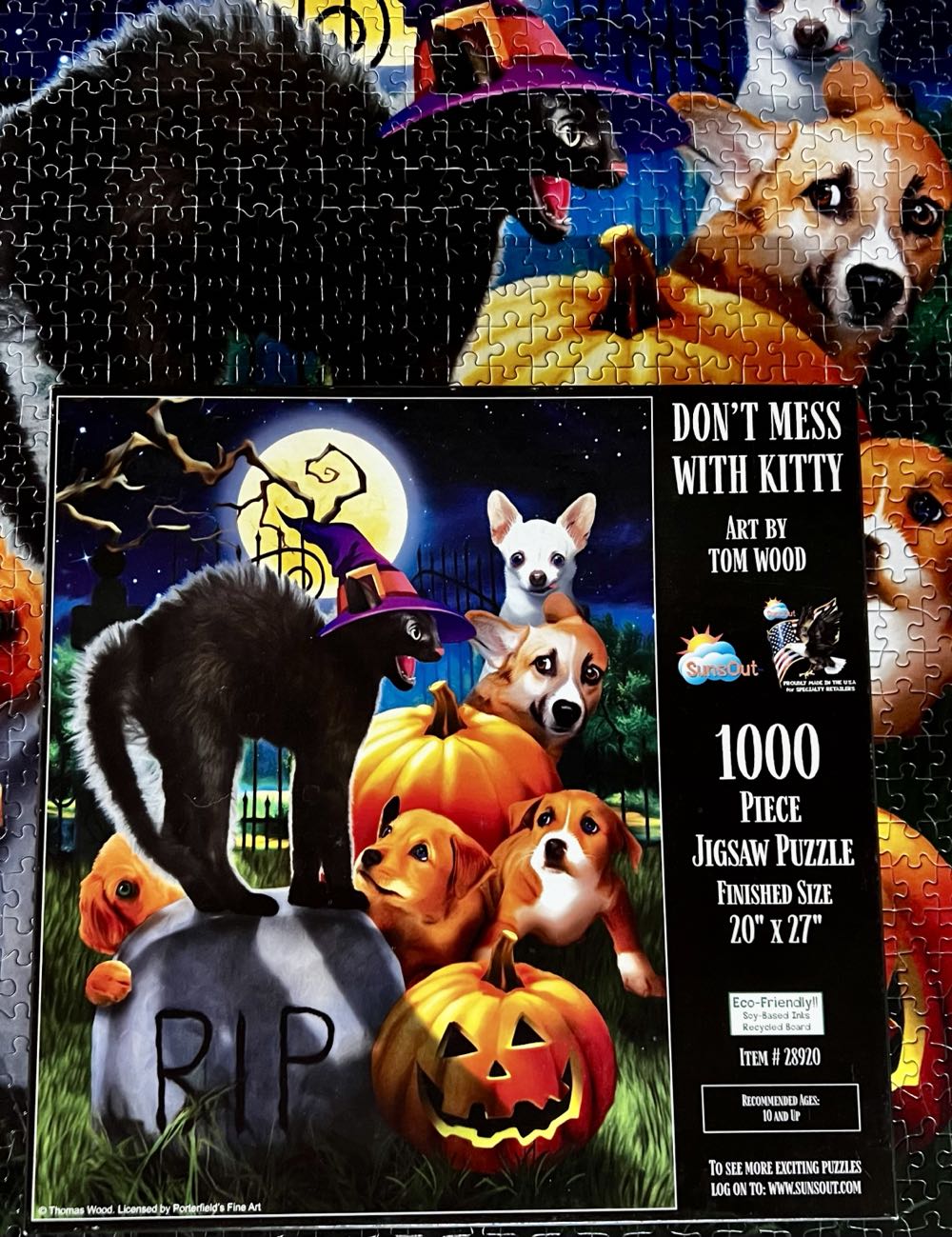 Don’t Mess With Kitty - SunsOut puzzle collectible [Barcode 796780289208] - Main Image 2