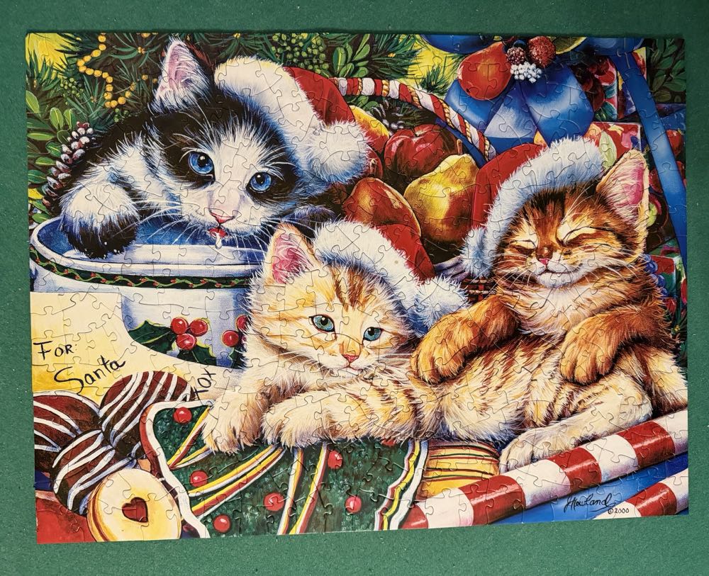 Holiday Treasures - Master Pieces puzzle collectible [Barcode 705988319112] - Main Image 2