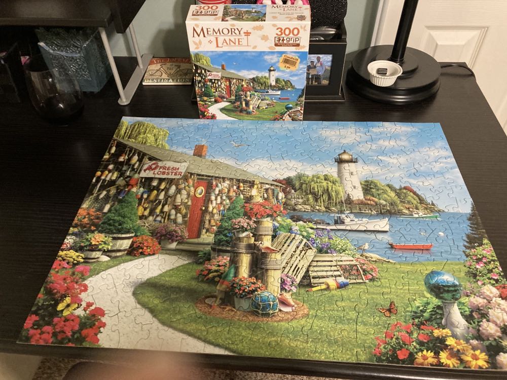 Lobster Bay - Master Pieces puzzle collectible [Barcode 705988315435] - Main Image 2