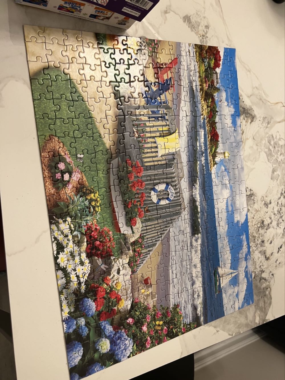 Coastal Getaway✅ - MasterPieces 300 puzzle collectible [Barcode 705988315411] - Main Image 2