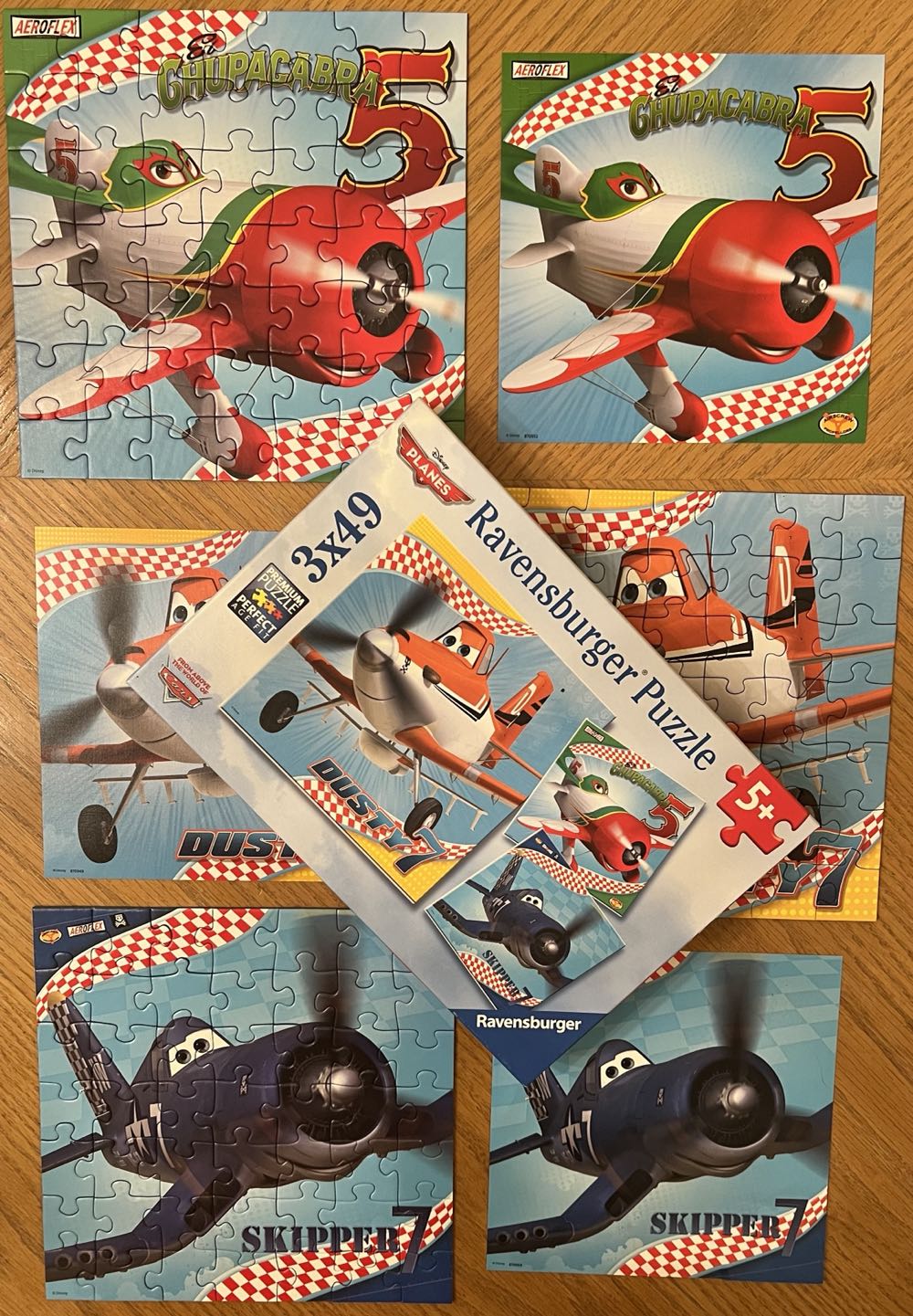 Dusty and Friends-SOLD - Ravensburger puzzle collectible [Barcode 4005556093229] - Main Image 2