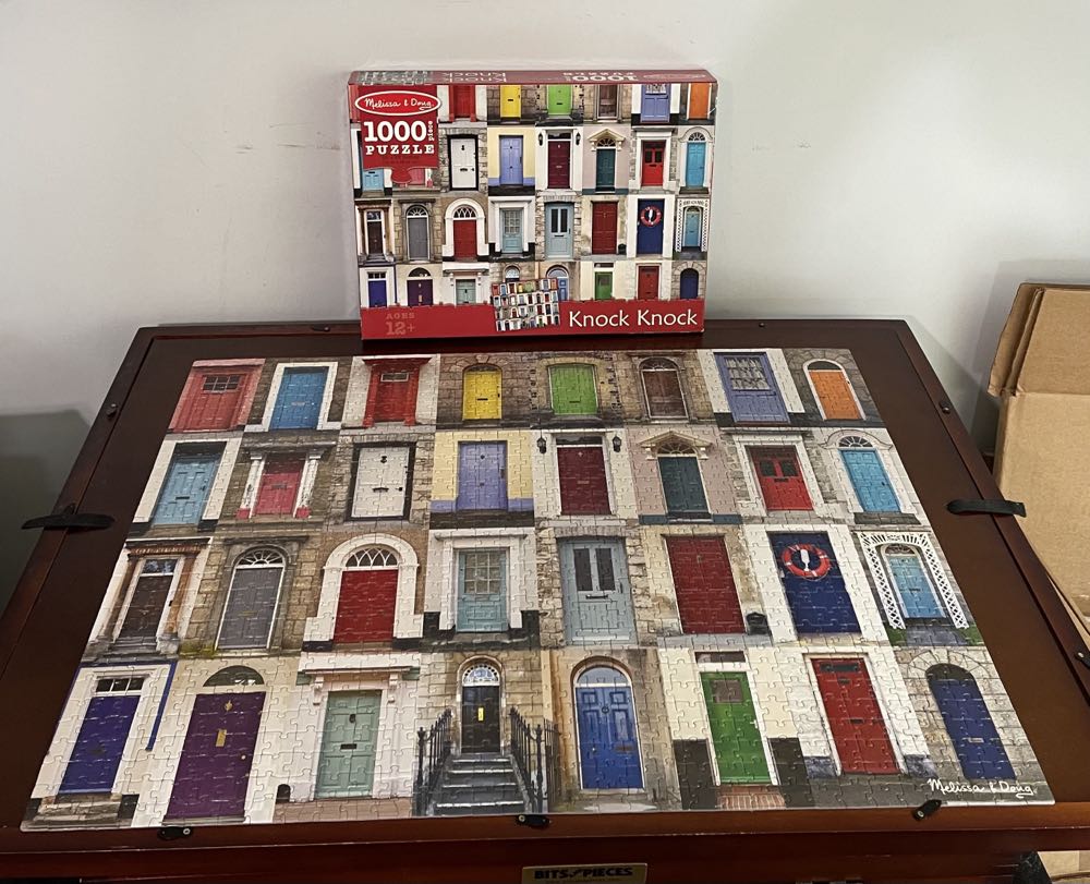 Knock Knock - Melissa & Doug puzzle collectible [Barcode 000772090926] - Main Image 4