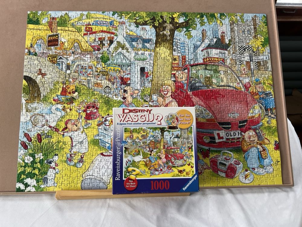 New Ravensburger Wasgij Destiny Jigsaw Picnic Time - Wasgij puzzle collectible [Barcode 666273159748] - Main Image 3