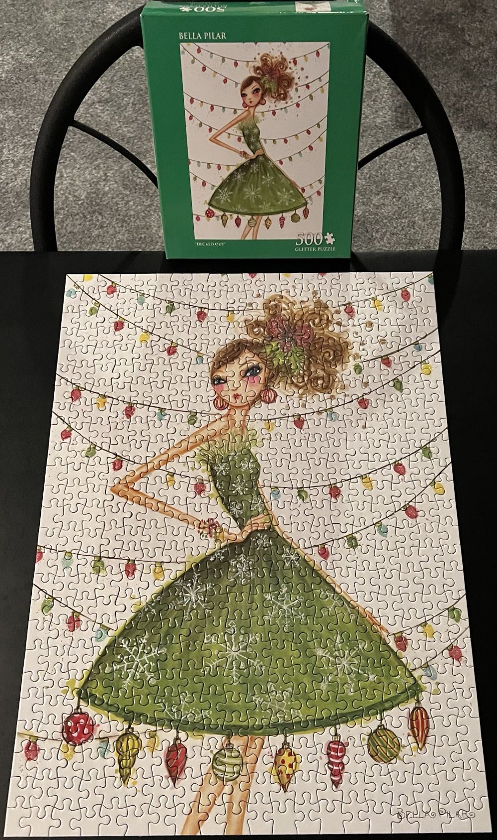 Decked Out - Andrews & Blaine puzzle collectible [Barcode 814938012437] - Main Image 3