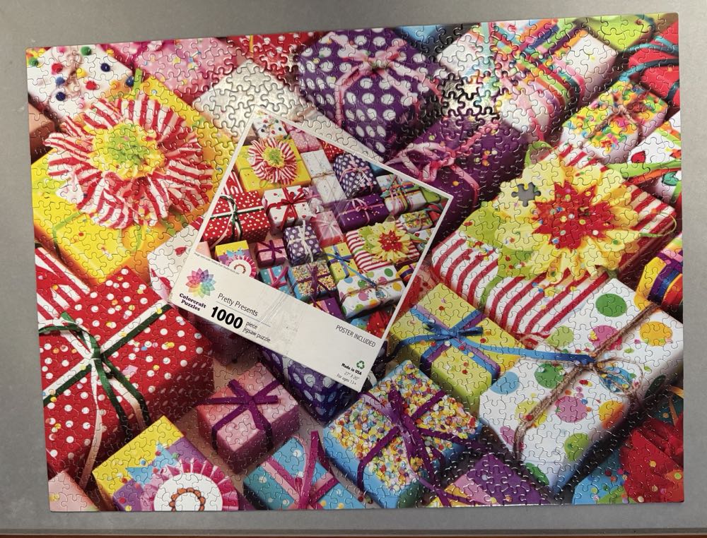 Pretty Presents - Colorcraft puzzle collectible - Main Image 4
