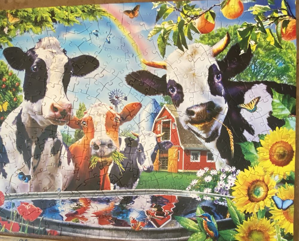 Moo Love - Master Pieces puzzle collectible [Barcode 705988318481] - Main Image 3