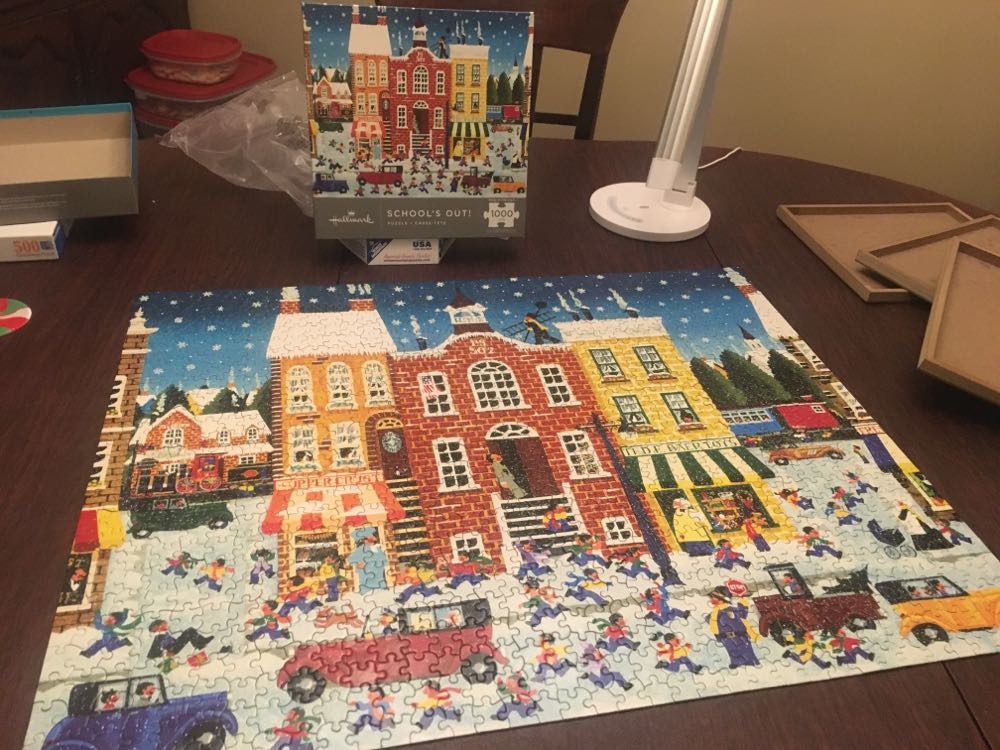 Schools Out! - Hallmark puzzle collectible [Barcode 763795593538] - Main Image 2