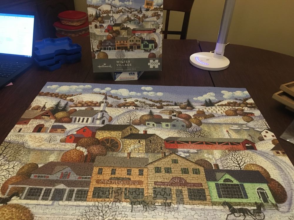 Winter Village - Hallmark puzzle collectible [Barcode 763795160365] - Main Image 2