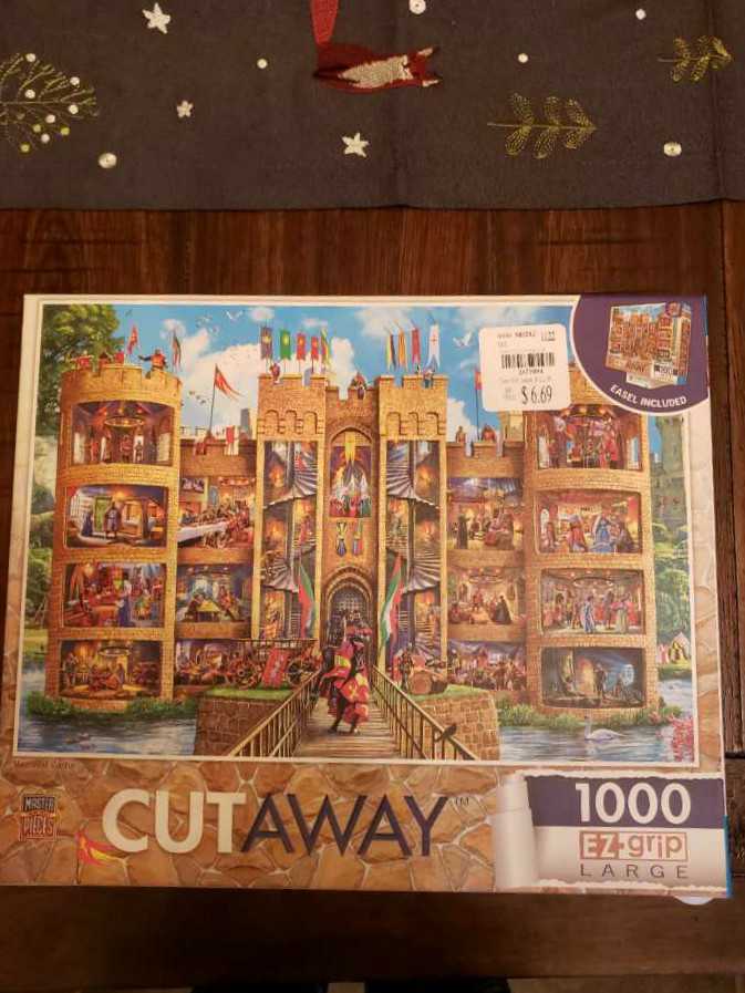 Medieval Castle - Master Pieces Jigsaw Puzzles puzzle collectible [Barcode 705988719646] - Main Image 2