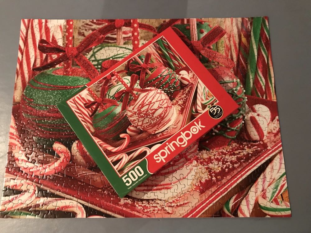 Apple-icious! - Springbok puzzle collectible [Barcode 091683014910] - Main Image 3