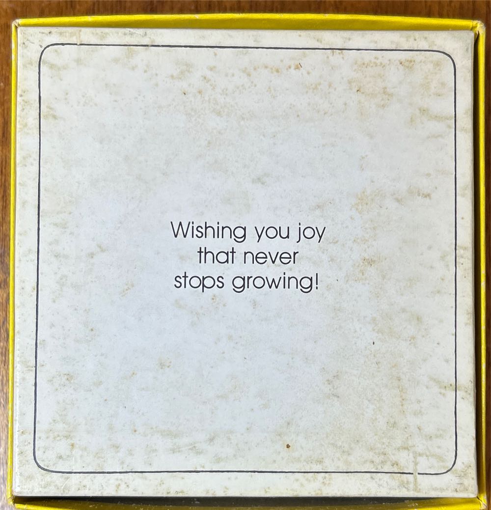 Tulip Garden - Mini - Springbok puzzle collectible - Main Image 2