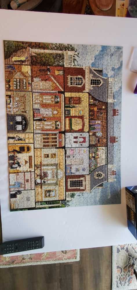 Upstairs Downstairs - Ravensburger puzzle collectible [Barcode 4005556822683] - Main Image 3