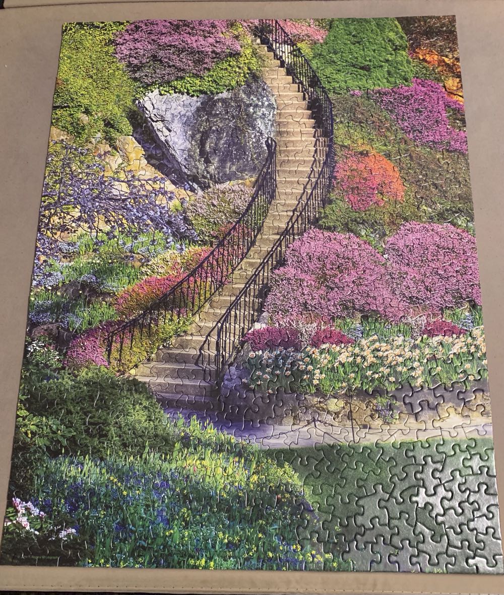 Garden Stairway - Springbok puzzle collectible [Barcode 091683014989] - Main Image 2