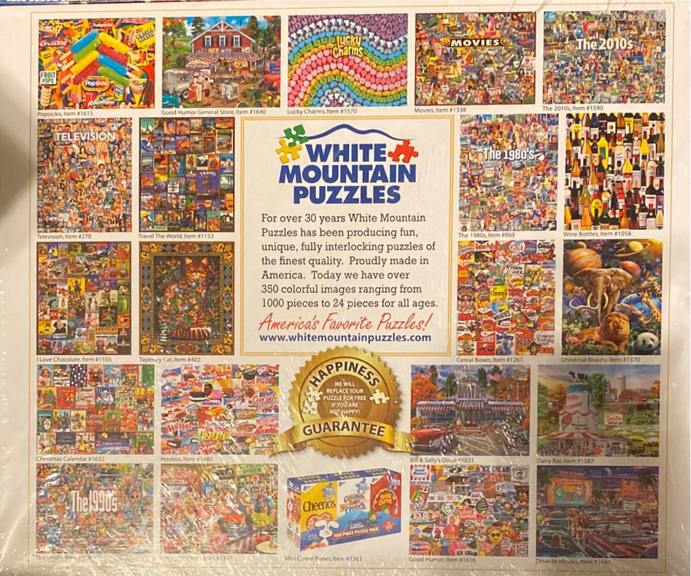 Santa’s Truck - White Mountain puzzle collectible [Barcode 724819258710] - Main Image 2