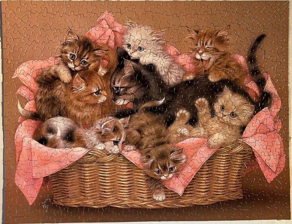Kitten Caboodle - Springbok puzzle collectible - Main Image 3