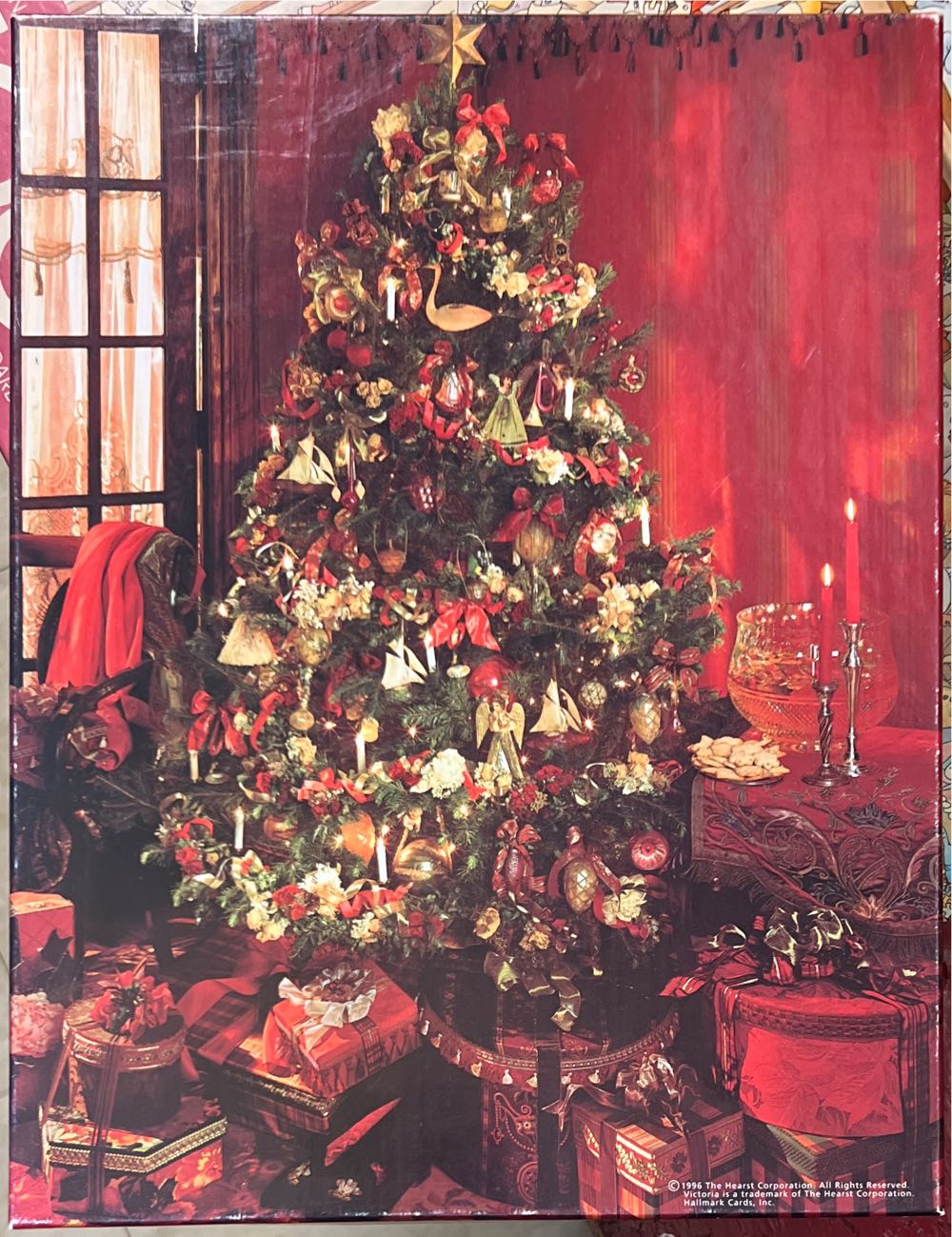 Christmas With Victoria - Springbok puzzle collectible - Main Image 2