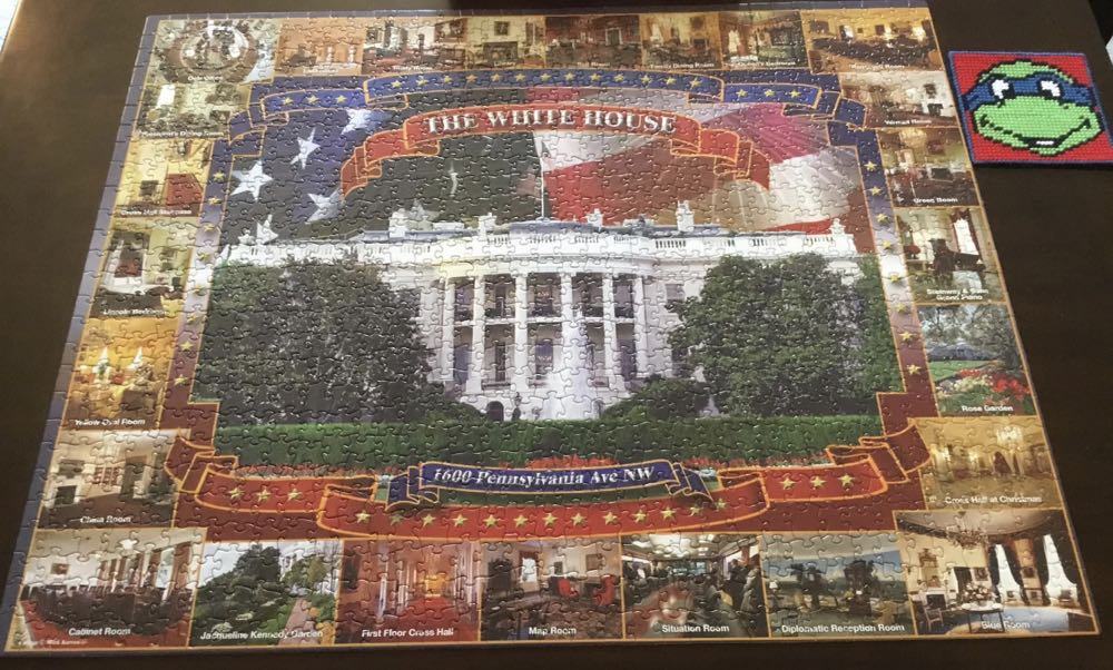 The White House- 1 Sealed - White Mountain puzzle collectible [Barcode 724819255191] - Main Image 2
