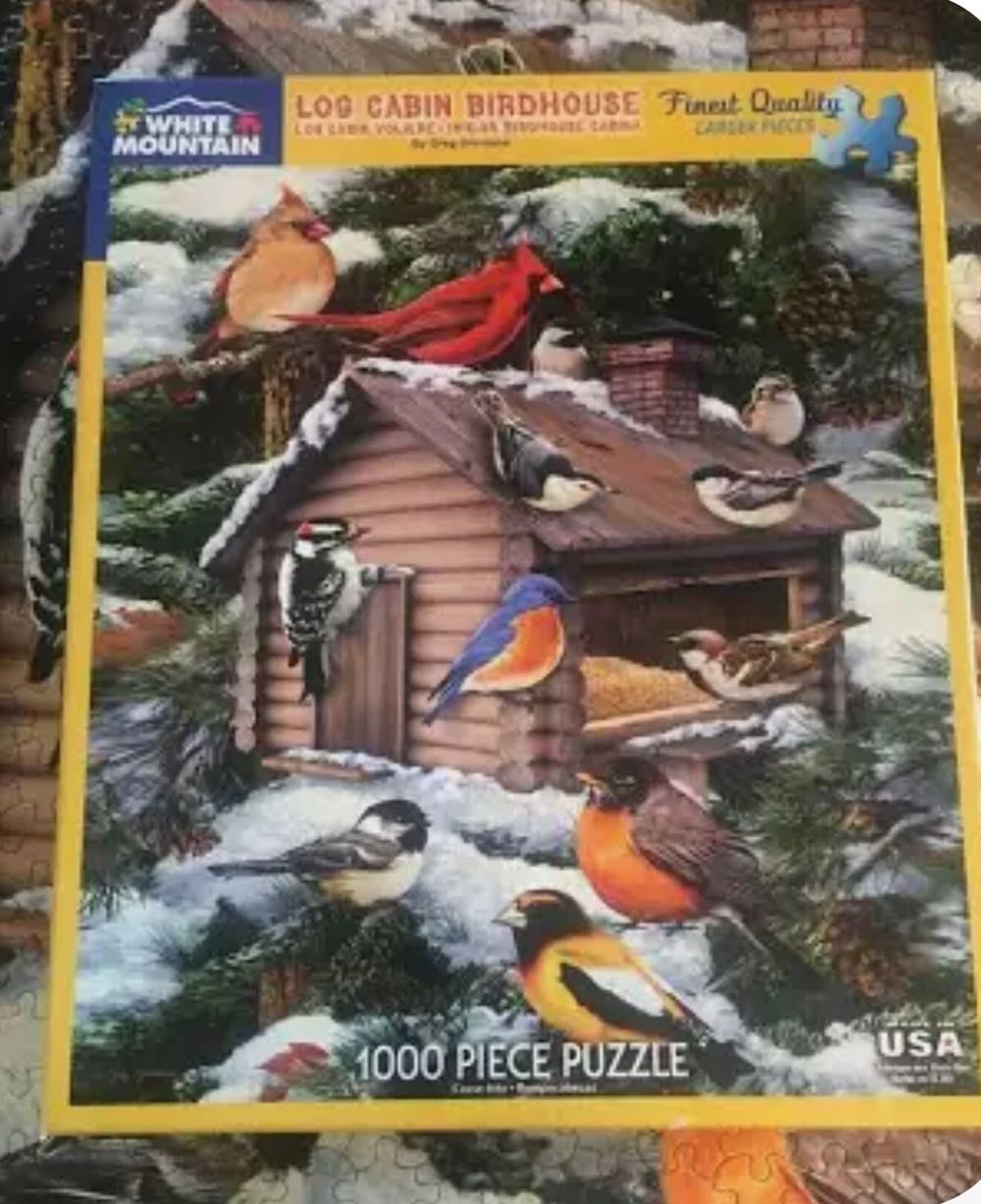 Log Cabin Birdhouse - White Mountain puzzle collectible [Barcode 724819256686] - Main Image 3
