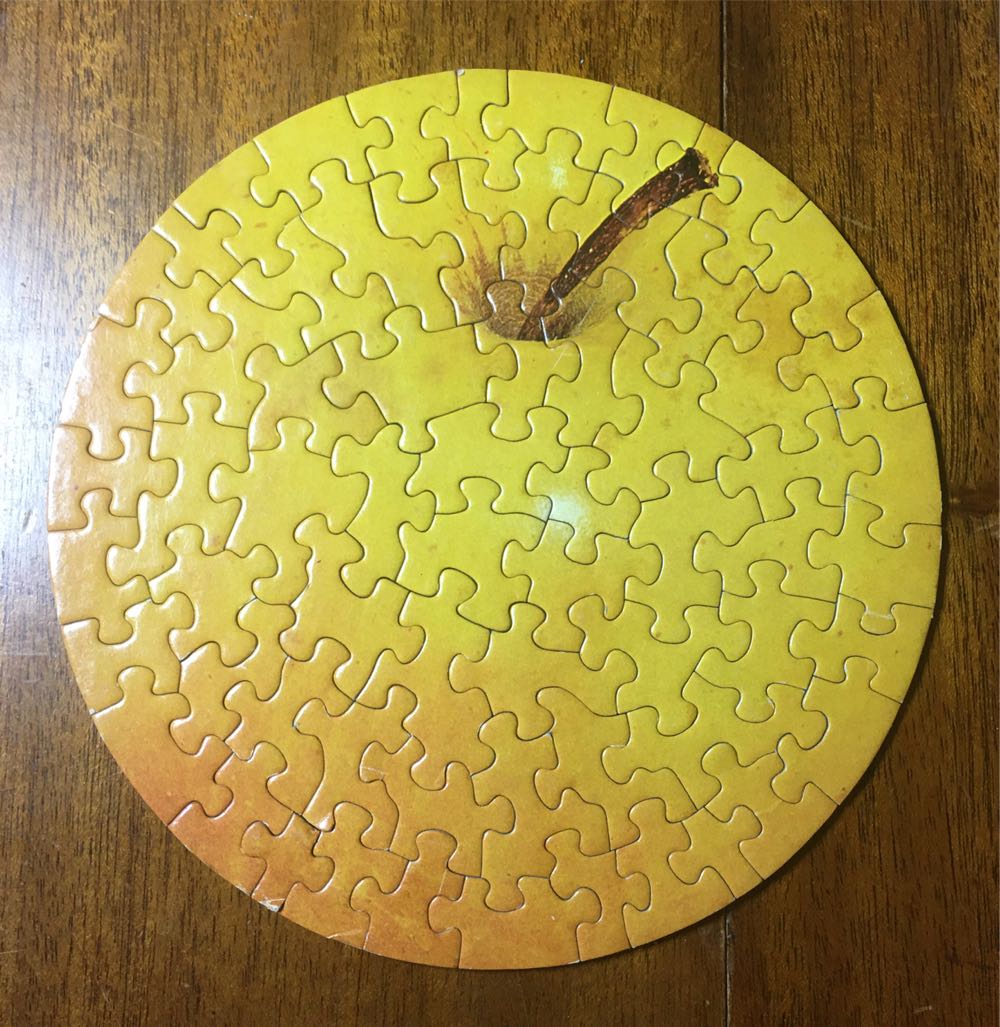 Apple - Mini Round - Springbok puzzle collectible - Main Image 3