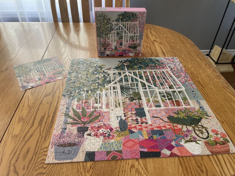 Greenhouse Gardens - Galison puzzle collectible [Barcode 9780735368590] - Main Image 3
