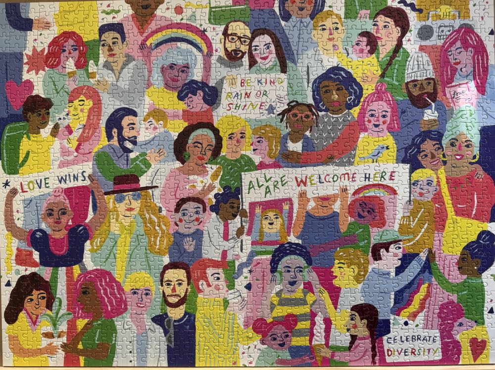 All Are Welcome Here! - Mudpuppy puzzle collectible [Barcode 9780735362352] - Main Image 3