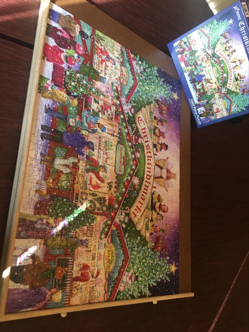 Christkindmarket - Vermont Christmas Company puzzle collectible [Barcode 819273021359] - Main Image 2