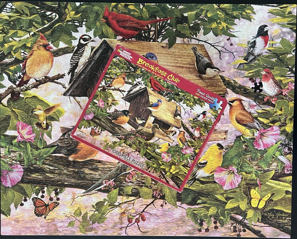 Breakfast Club - White Mountain Puzzles puzzle collectible [Barcode 724819256082] - Main Image 4