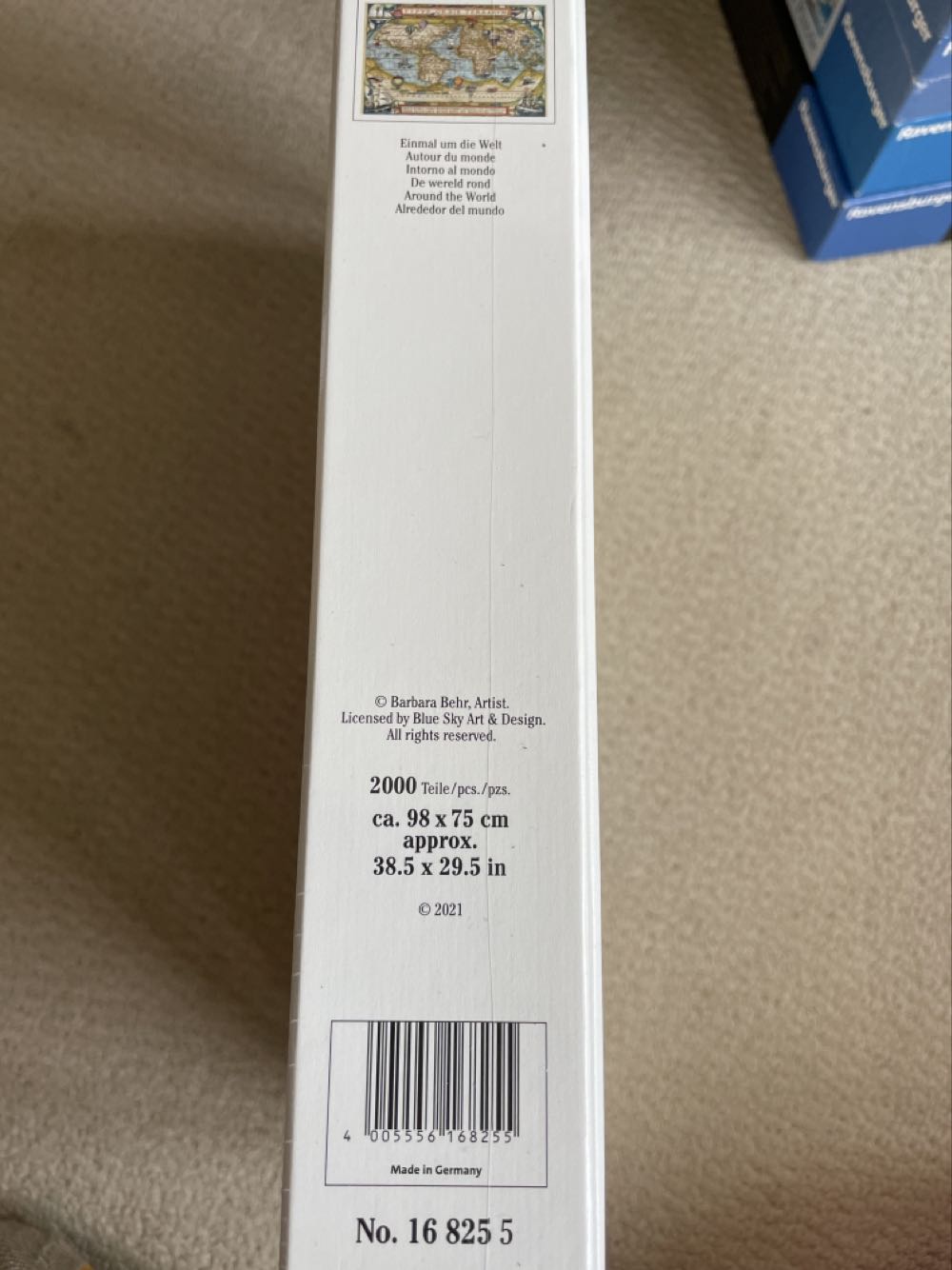 Around The World - Ravensburger puzzle collectible [Barcode 4005556168255] - Main Image 2