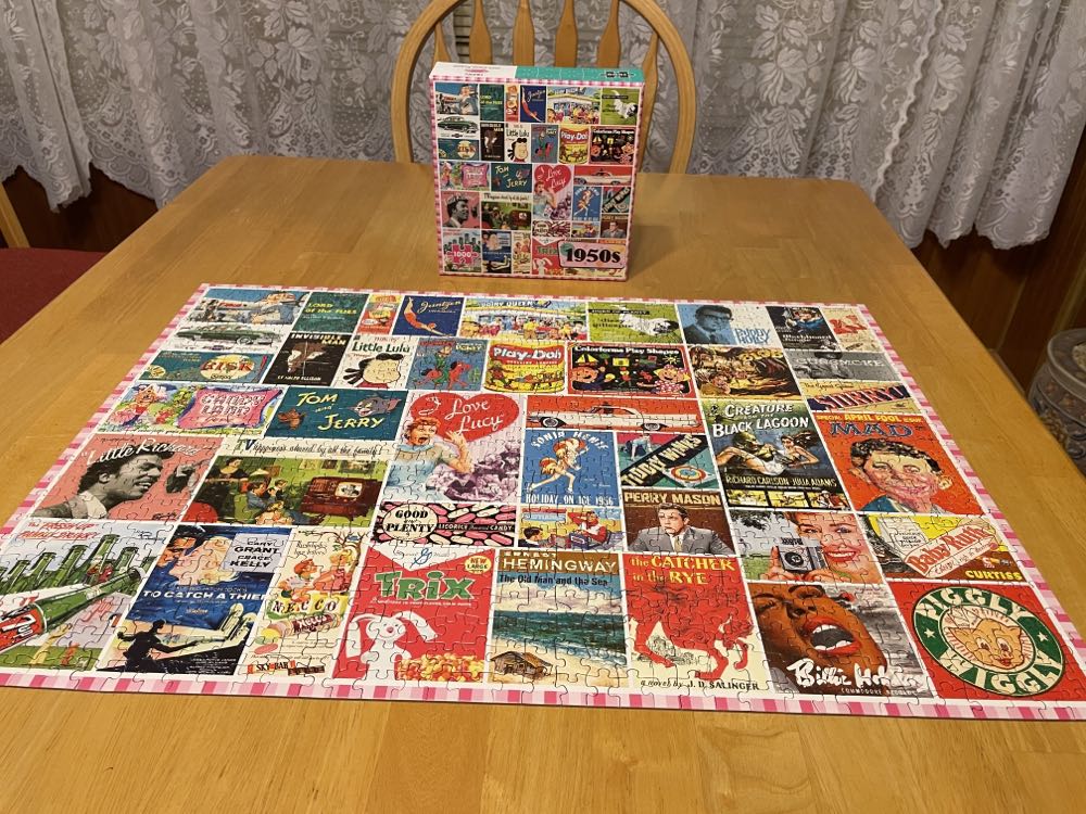 1950s. SOLD - Re-marks puzzle collectible [Barcode 681410196110] - Main Image 3