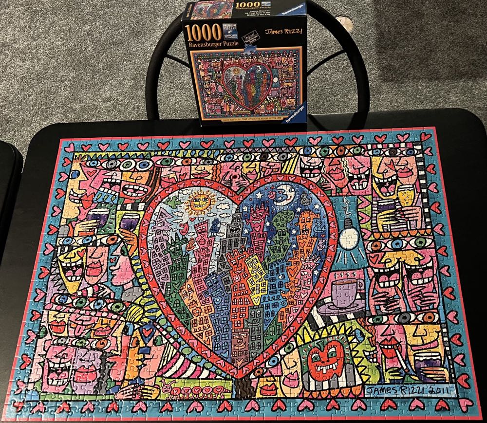 All That Love In The Middle Of The City*-611, 5/3/24-SOLD - Ravensburger puzzle collectible [Barcode 4005556811250] - Main Image 3