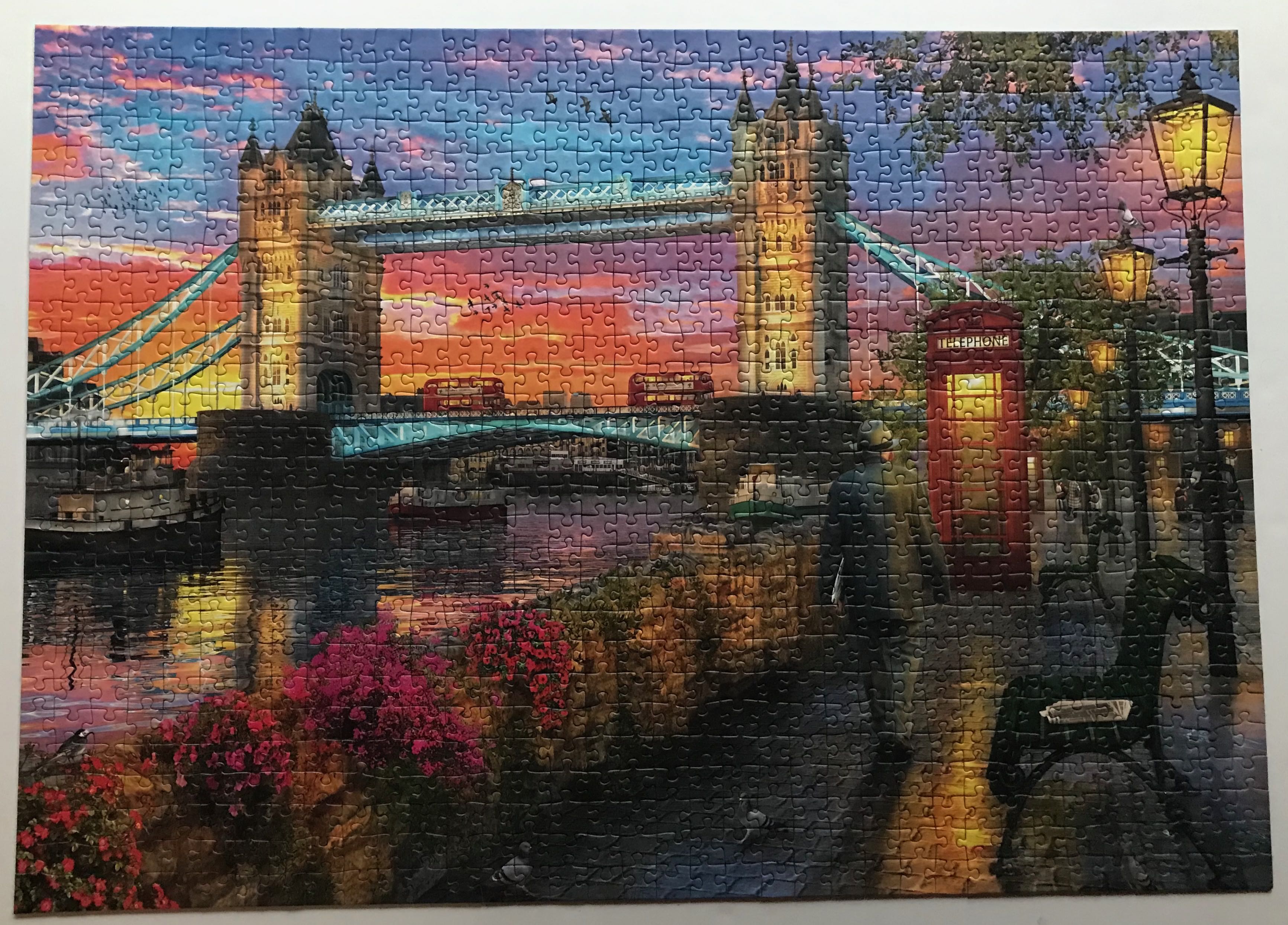 Tower Bridge At Sunset (1) - Ravensburger puzzle collectible [Barcode 4005556150335] - Main Image 2