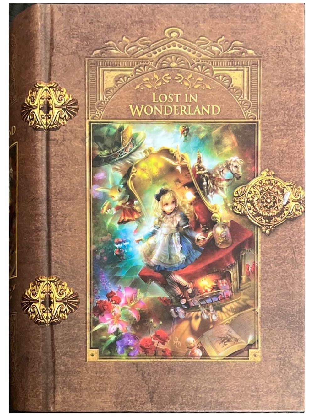 Lost In Wonderland - Master Pieces puzzle collectible [Barcode 705988715525] - Main Image 2