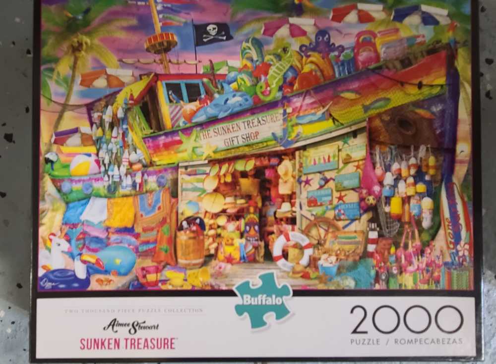 DONE-Sunken Treasure - Buffalo UV puzzle collectible [Barcode 079346020744] - Main Image 2