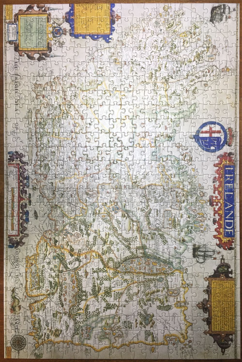 Pomegranate: Map Of Ireland 1599 - Pomegranate puzzle collectible [Barcode 9780764968563] - Main Image 3