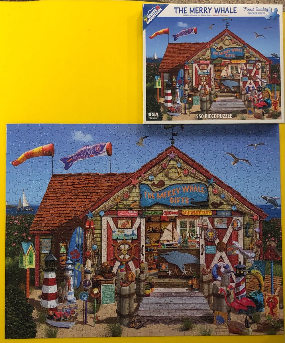 The Merry Whale - White Mountain puzzle collectible [Barcode 724819259120] - Main Image 3