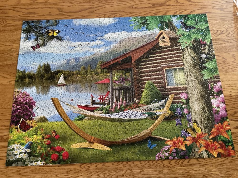 Summer Essence - Bits & Pieces puzzle collectible [Barcode 192949041081] - Main Image 2