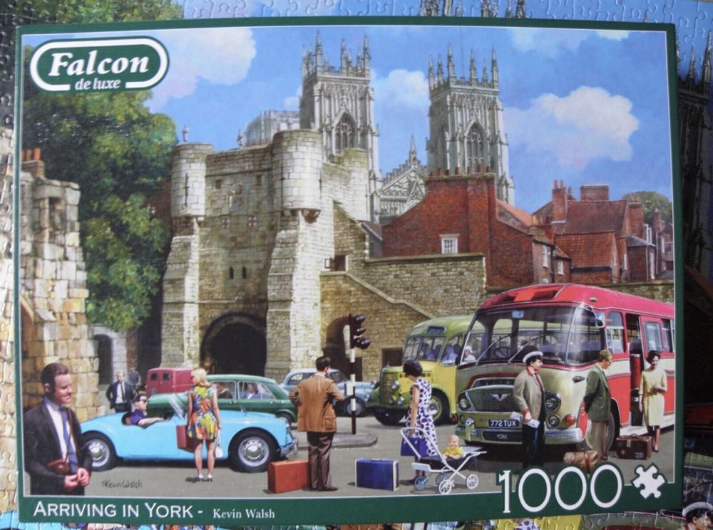Arriving In York 🟦 - Falcon de luxe puzzle collectible [Barcode 8710126112311] - Main Image 4