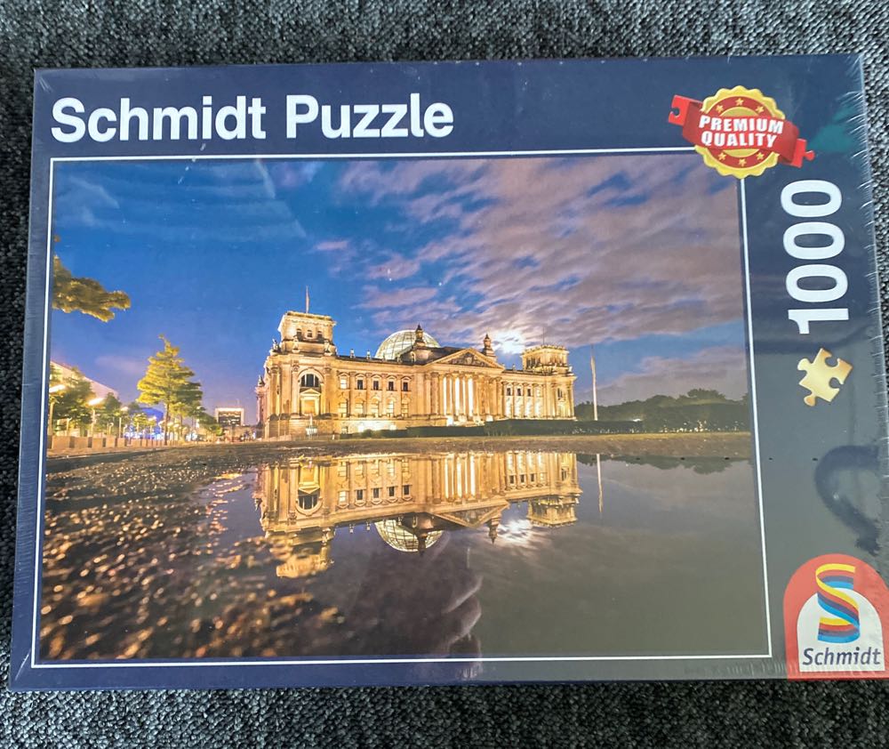 ZZ - International Pastry And Bakery Shoppe (TRAVEL)