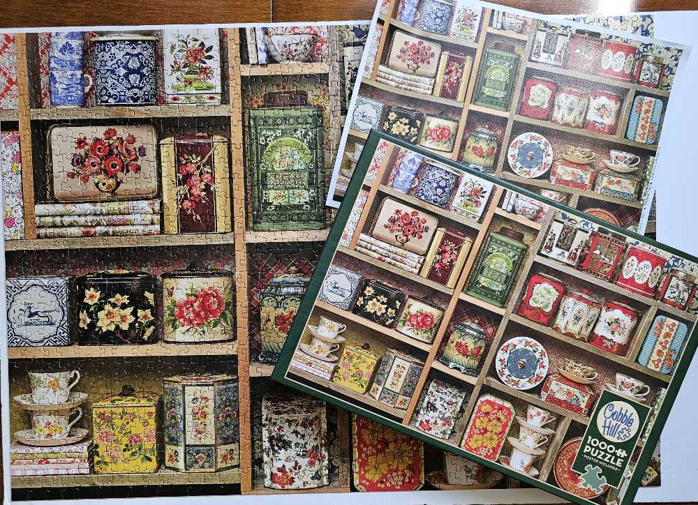 Vintage Tins - Cobble Hill puzzle collectible [Barcode 625012802833] - Main Image 4