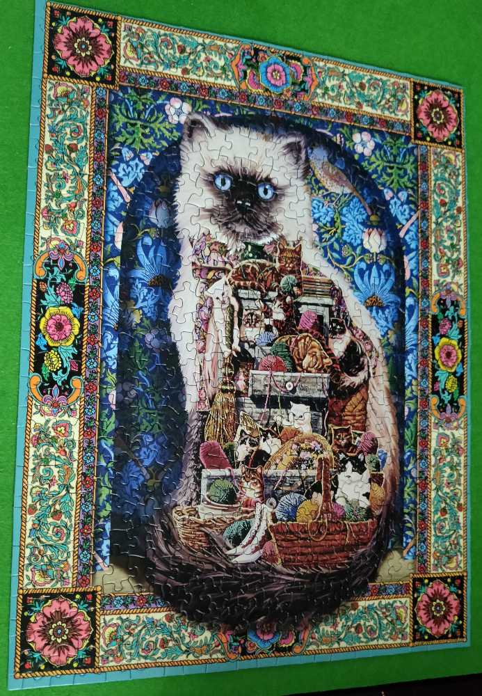 Cats Galore (V) 🧩 - Springbok puzzle collectible [Barcode 091683015801] - Main Image 2