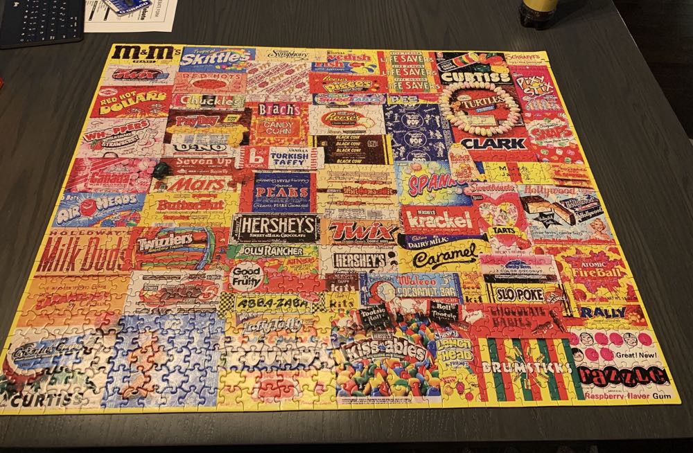 Vintage Candy - White Mountain Puzzles puzzle collectible [Barcode 724819262564] - Main Image 4