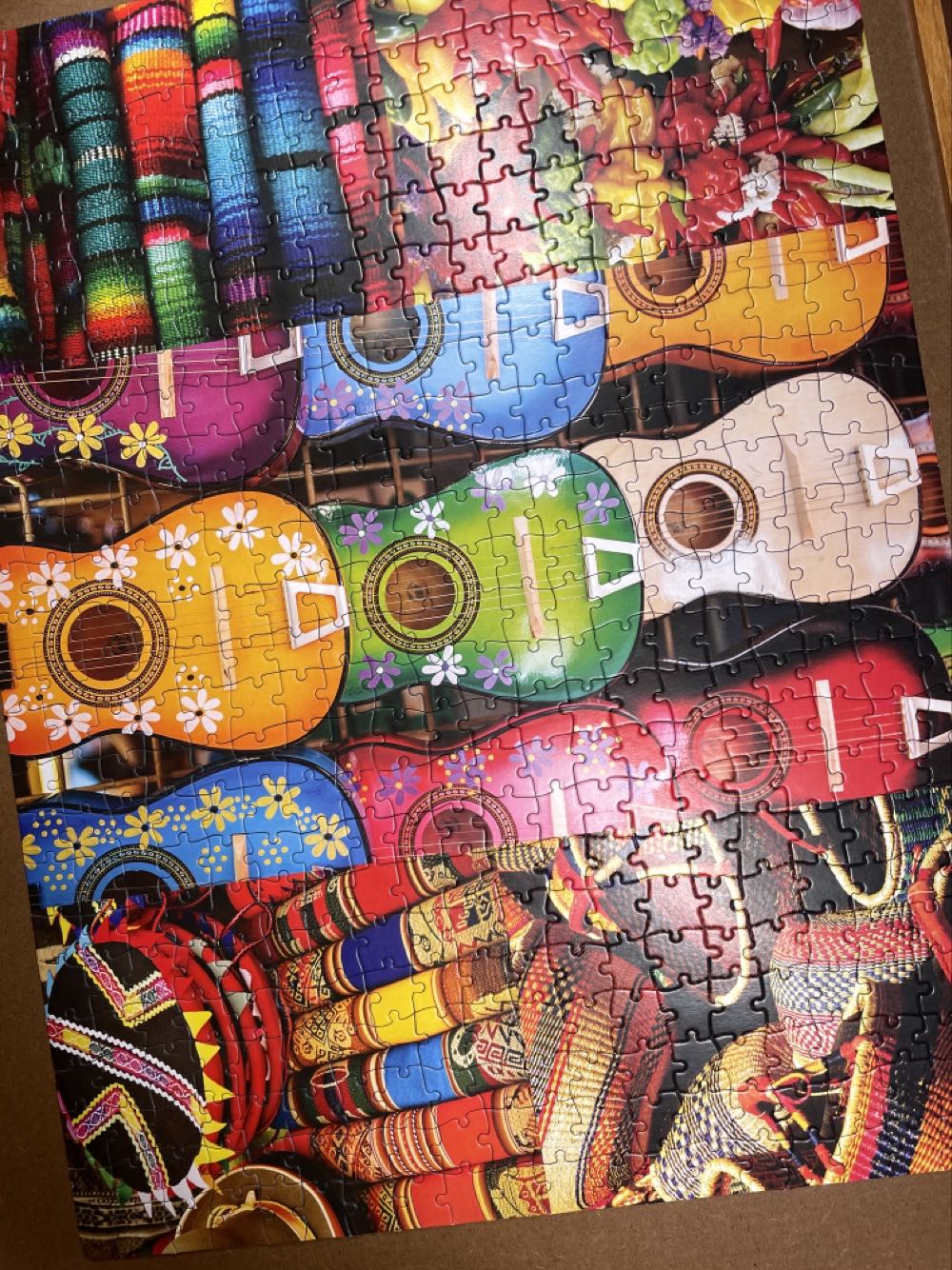 Peru - Milton Bradley Puzzles puzzle collectible [Barcode 778988300930] - Main Image 3