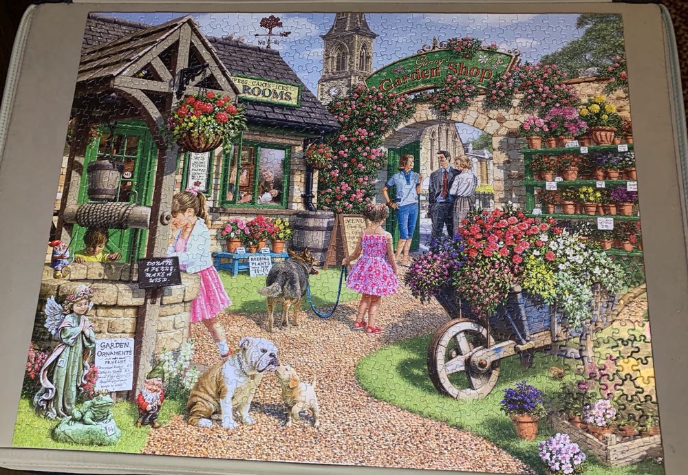 The Garden Shop - White Mountain puzzle collectible - Main Image 2