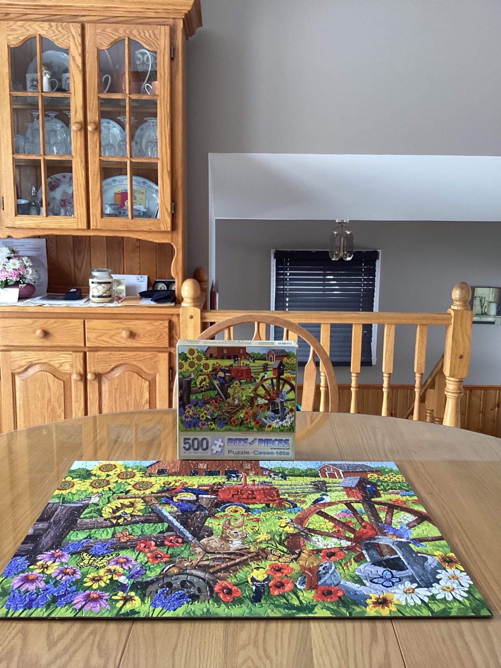 Singing In The Meadow - Bits And Pieces puzzle collectible [Barcode 192949016164] - Main Image 4