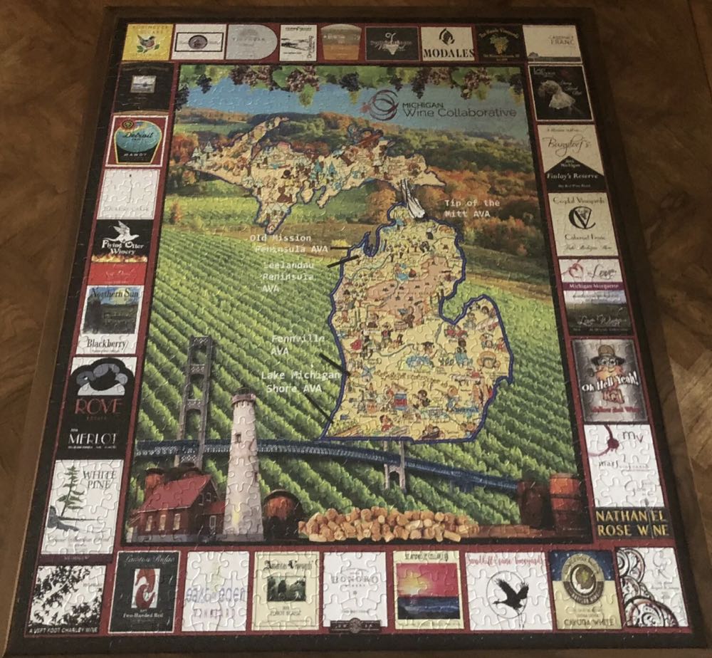 Michigan Wine - White Mountain Puzzles puzzle collectible [Barcode 724819263400] - Main Image 3