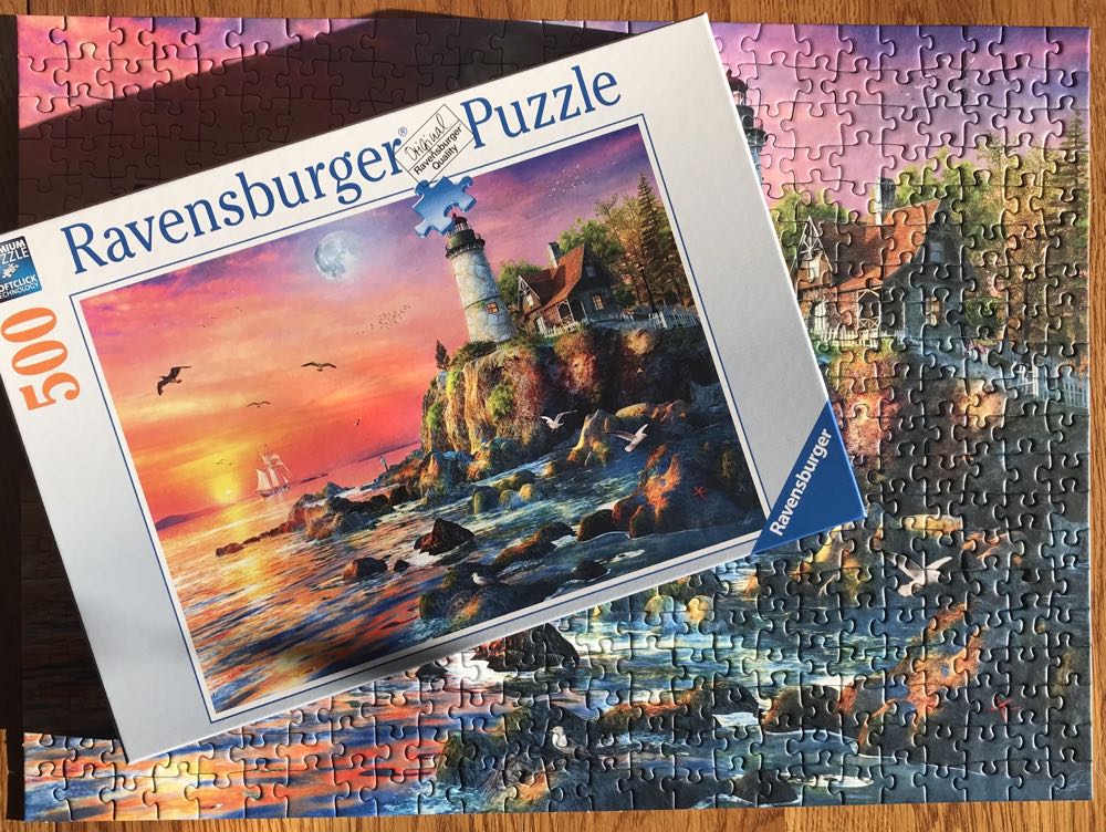 Lighthouse At Sunset - Ravensburger puzzle collectible [Barcode 4005556165810] - Main Image 3