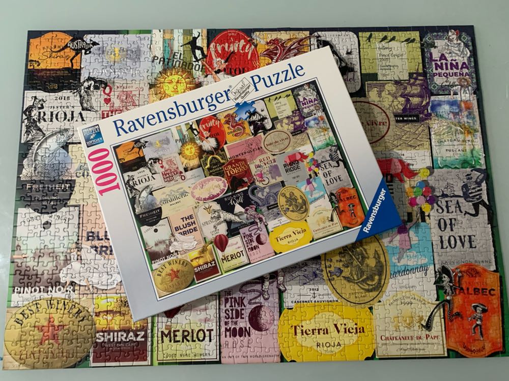 Wine Labels🧩 - Ravensburger puzzle collectible [Barcode 4005556168118] - Main Image 3