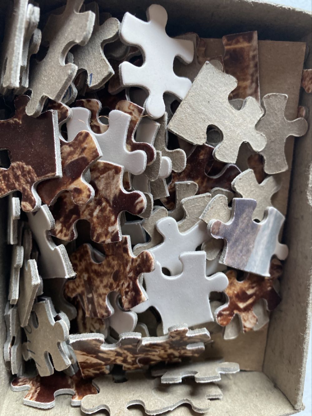 Apple Valley, CA  puzzle collectible - Main Image 2