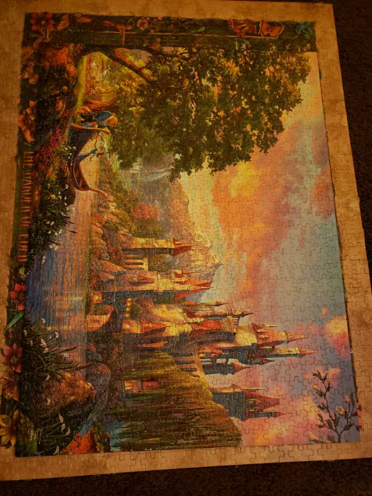 Disney Beauty And The Beast -  Ceaco puzzle collectible [Barcode 021081290425] - Main Image 2